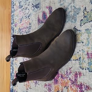 Thursday Boots Duchess size 7